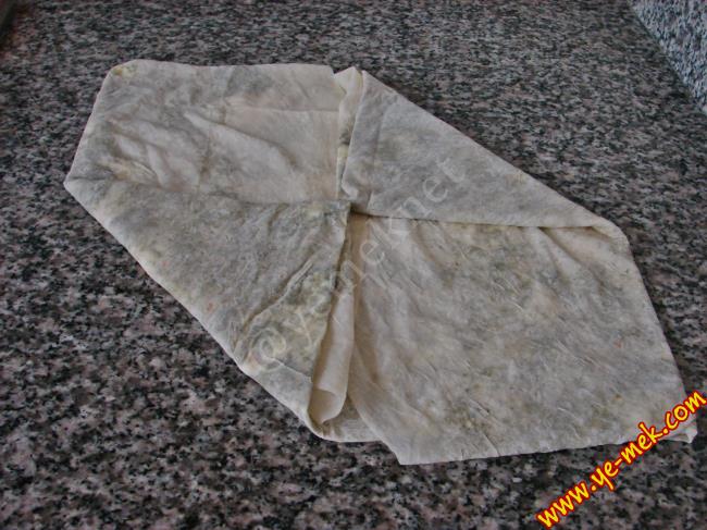 Hazır Yufkadan Tavada Tereyağlı Fıstıklı Katmer - Yapılışı (9/20) 