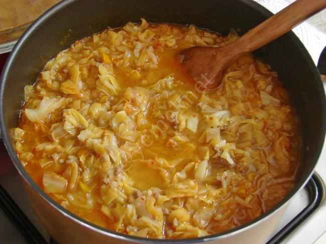 Kıymalı Kapuska Yemeği - Yapılışı (12/16) 