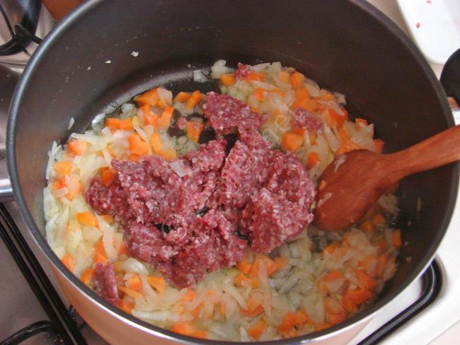 Kıymalı Kapuska Yemeği - Yapılışı (4/16) 