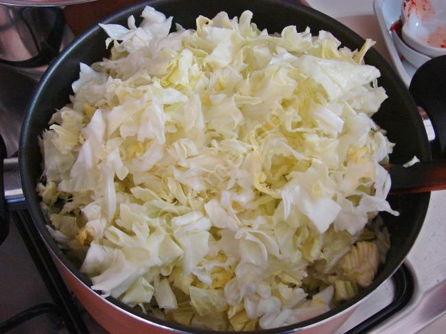 Kıymalı Kapuska Yemeği - Yapılışı (8/16) 