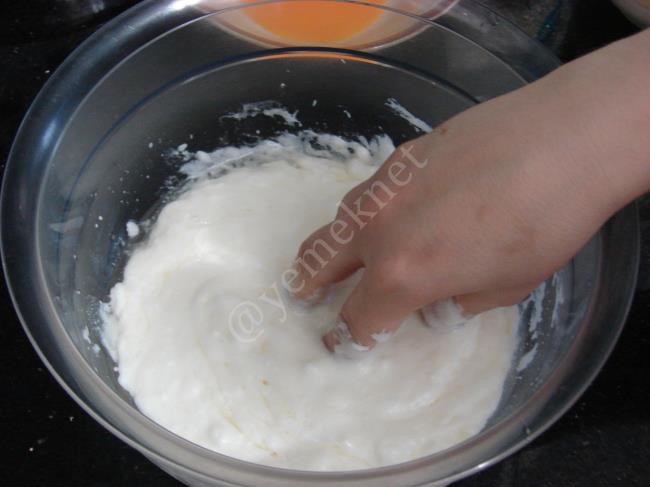 Mayonezli Poğaça - Yapılışı (6/16) 