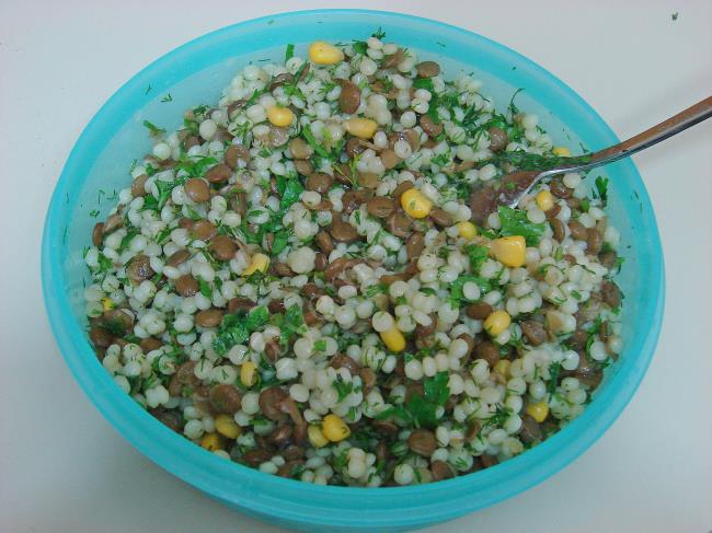 Mercimekli Kuskus Salatası - Yapılışı (6/8) 