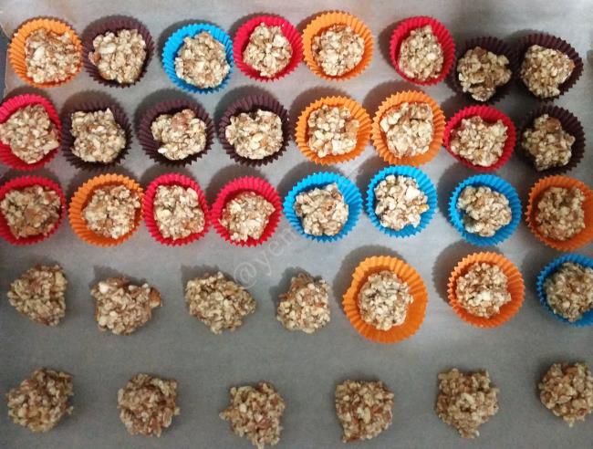 Unsuz Bademli Kurabiye - Yapılışı (8/12) 