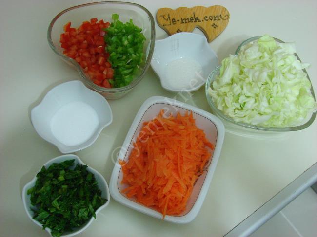 İçi Doldurulmuş Patlıcan Turşusu - Yapılışı (4/24) 