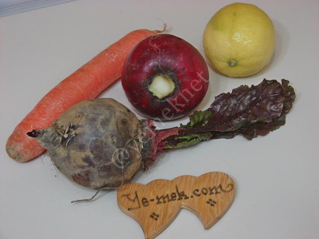 Renkli Pancar Salatası - Yapılışı (1/8) 