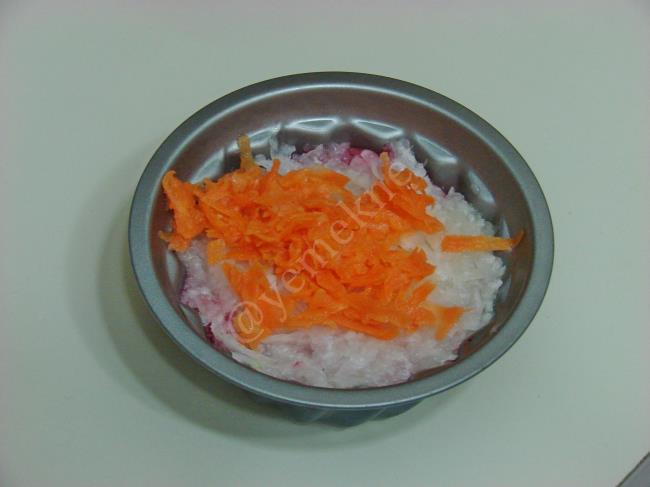 Renkli Pancar Salatası - Yapılışı (3/8) 