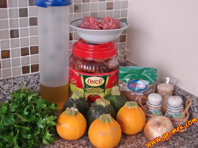 Şapkalı Kabak Dolması - Yapılışı (1/16) 