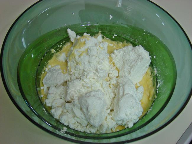 Şerbetli Peynir Tatlısı - Yapılışı (6/16) 