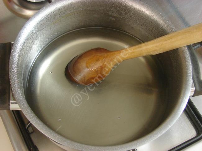 Şerbetli Peynir Tatlısı - Yapılışı (9/16) 