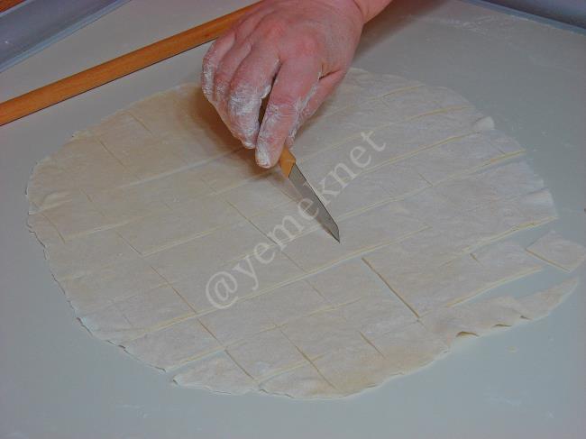 Sıkma Mantı - Yapılışı (11/20) 