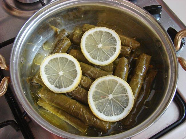 Kırmızı Mercimekli Yaprak Sarması - Yapılışı (12/16) 