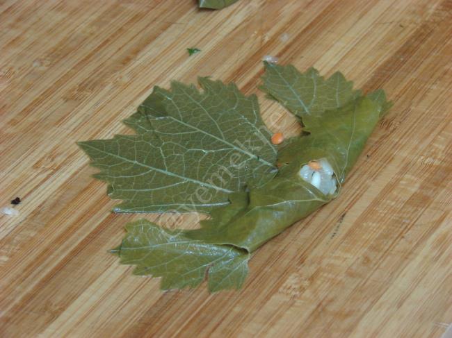 Kırmızı Mercimekli Yaprak Sarması - Yapılışı (8/16) 