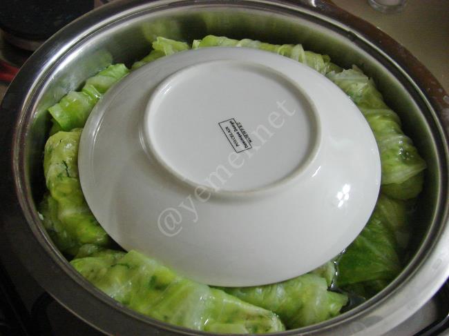 Zeytinyağlı Lahana Sarması - Yapılışı (13/16) 