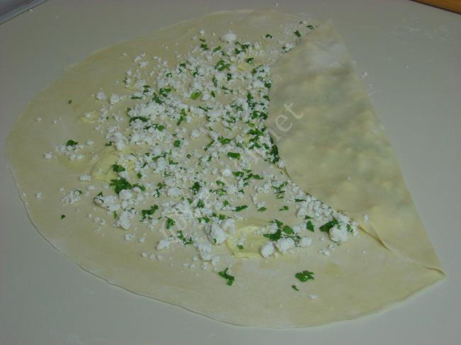 El Açması Peynirli Maydanozlu Gözleme - Yapılışı (10/16) 