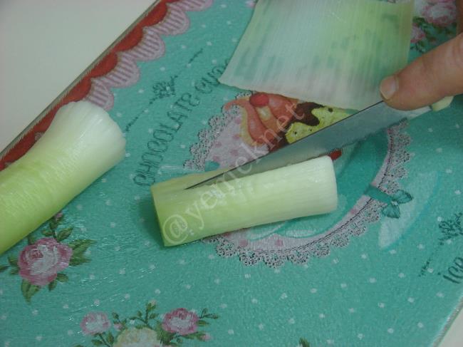 Etli Pırasa Dolması - Yapılışı (7/16) 