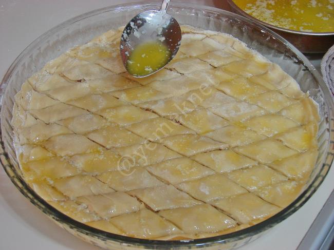 Ev Yapımı Cevizli Baklava - Yapılışı (16/20) 