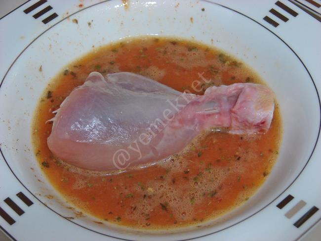 Fırında Mısır Gevrekli Tavuk Baget - Yapılışı (6/12) 