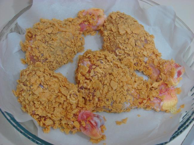 Fırında Mısır Gevrekli Tavuk Baget - Yapılışı (8/12) 