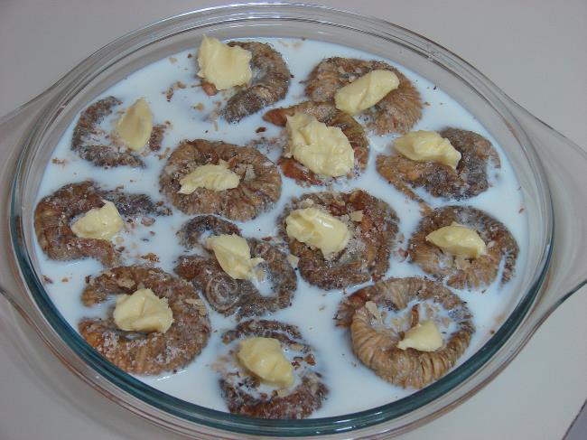 Fırında Sütlü İncir Tatlısı - Yapılışı (8/12) 