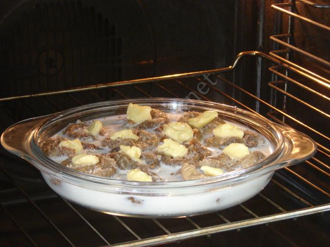 Fırında Sütlü İncir Tatlısı - Yapılışı (9/12) 