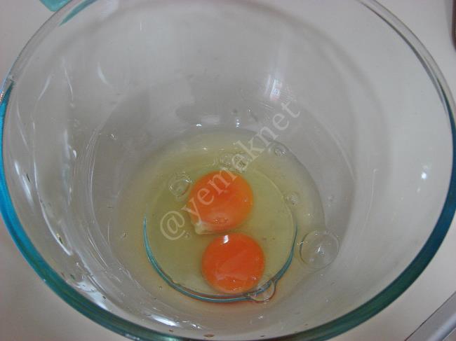 İrmikli Revani Tatlısı - Yapılışı (2/16) 