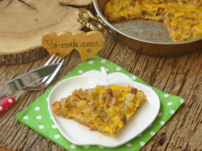 Patatesli Kavurmalı Yumurta - Yapılışı (9/12) 