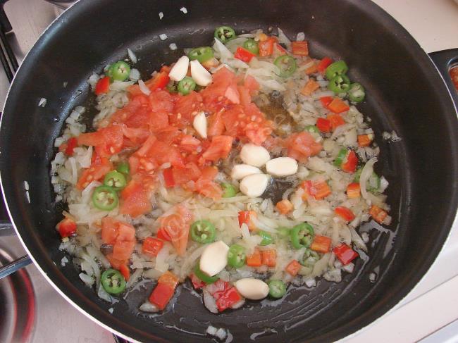 Zeytinyağlı Kapuska - Yapılışı (4/12) 