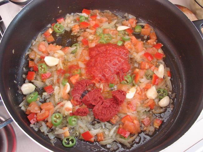 Zeytinyağlı Kapuska - Yapılışı (6/12) 