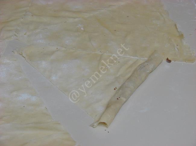 Bülbül Konağı Baklavası - Yapılışı (8/16) 