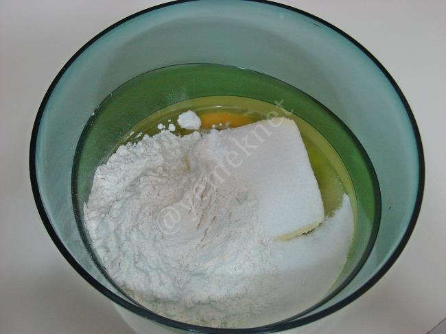 Elmalı Turta - Yapılışı (3/16) 