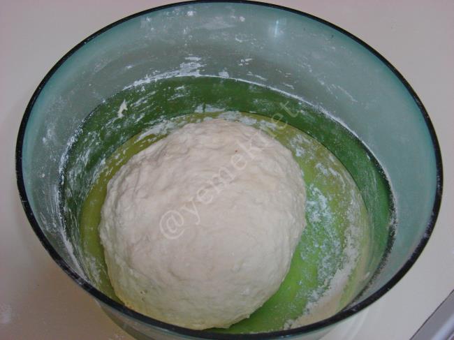 Ispanaklı Çarşaf Böreği - Yapılışı (6/16) 