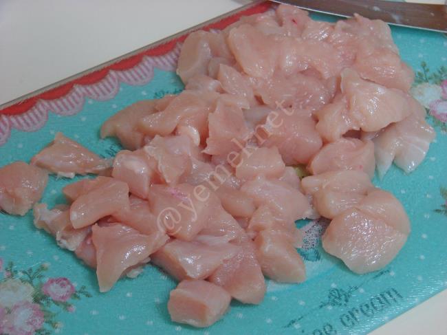 Kremalı Biberli Tavuk Yemeği - Yapılışı (2/12) 