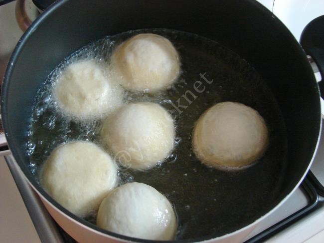 Mayasız İçli Pişi - Yapılışı (13/16) 