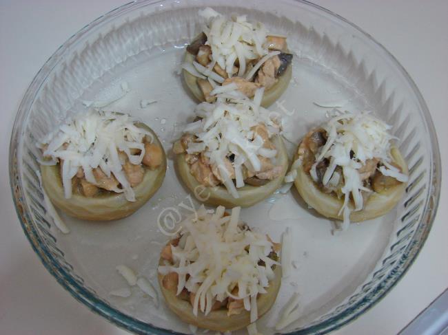 Tavuk Etli Enginar Dolması - Yapılışı (8/12) 