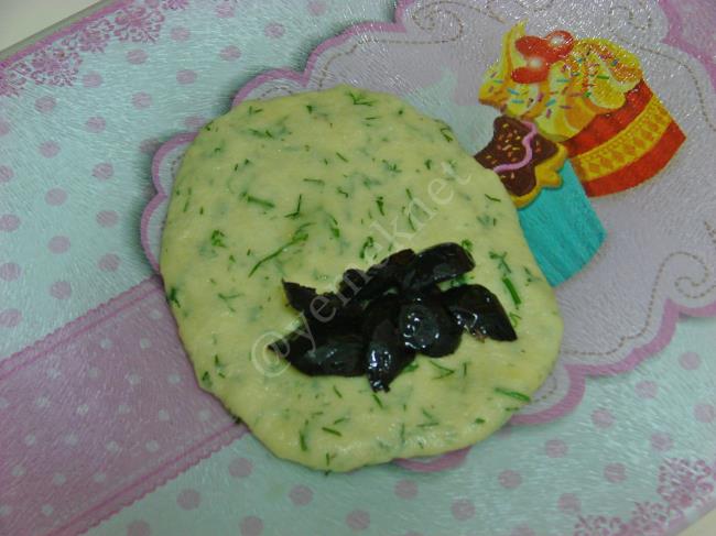 Dereotlu Zeytinli Poğaça - Yapılışı (5/12) 