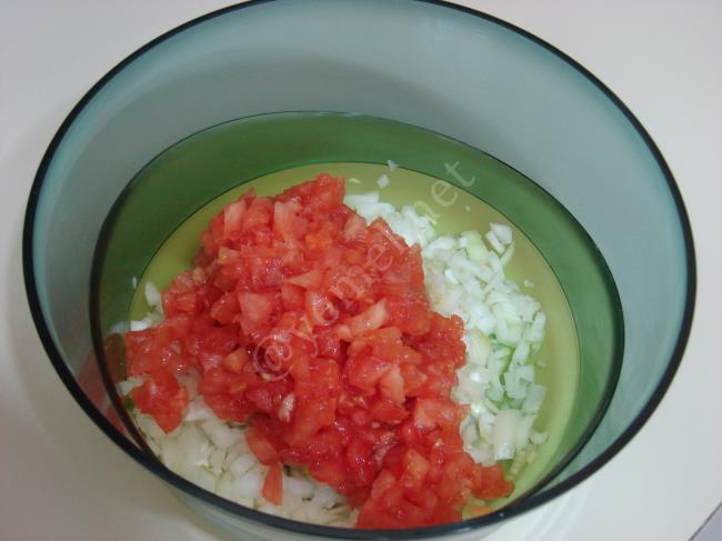 Fırında Zeytinyağlı Biber Dolması - Yapılışı (2/16) 