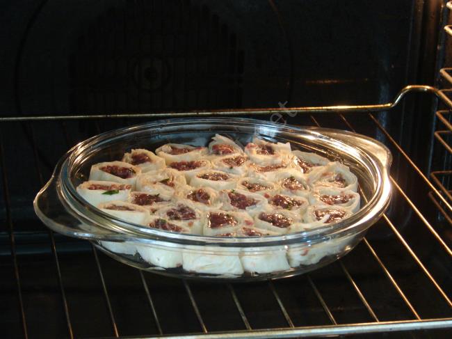 Kıymalı Yufka Mantısı - Yapılışı (11/20) 