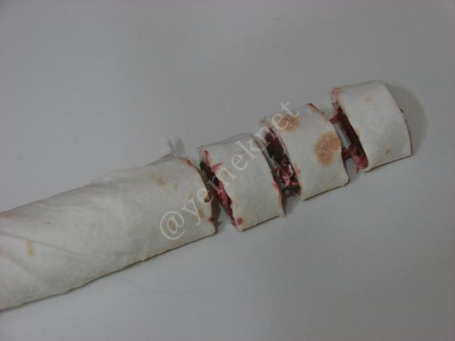 Kıymalı Yufka Mantısı - Yapılışı (8/20) 