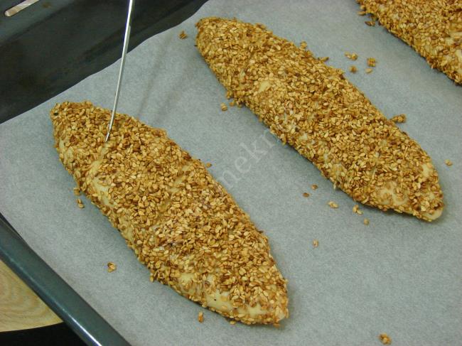 Kaşar Peynirli İçli Simit - Yapılışı (13/16) 