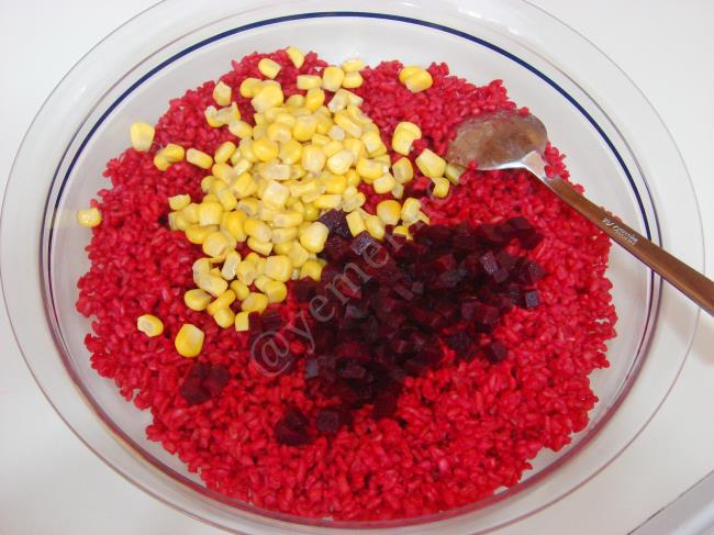Kırmızı Pancarlı Bulgur Salatası - Yapılışı (6/12) 