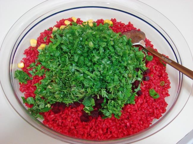 Kırmızı Pancarlı Bulgur Salatası - Yapılışı (7/12) 