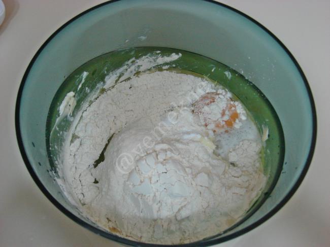 Ispanaklı Kiş - Yapılışı (6/24) 