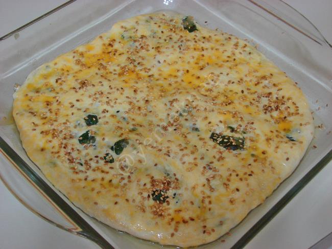 Otlu Sini Pidesi - Yapılışı (14/20) 