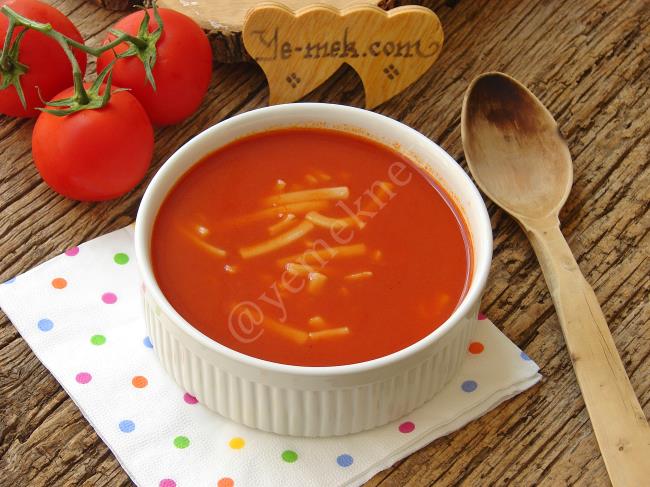 Erişteli Domates Çorbası - Yapılışı (10/12) 