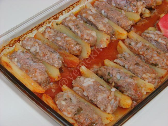Fırında Pirinçli Köfte - Yapılışı (8/12) 