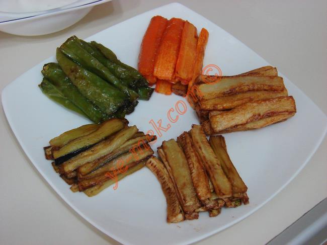 Karışık Sebze Kızartması - Yapılışı (9/12) 