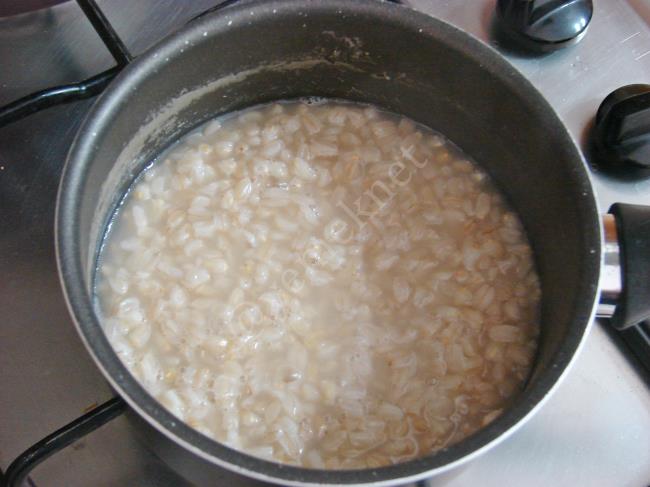 Yoğurtlu Buğdaylı Semizotu Salatası - Yapılışı (2/8) 