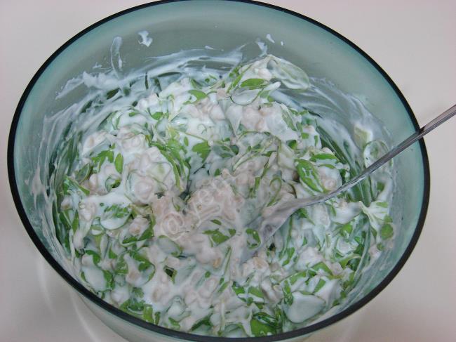 Yoğurtlu Buğdaylı Semizotu Salatası - Yapılışı (6/8) 