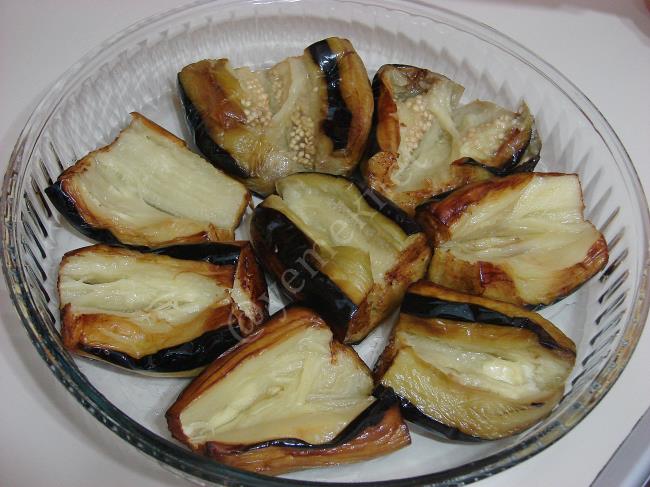 Fırında Kıymalı Karnıyarık - Yapılışı (10/16) 