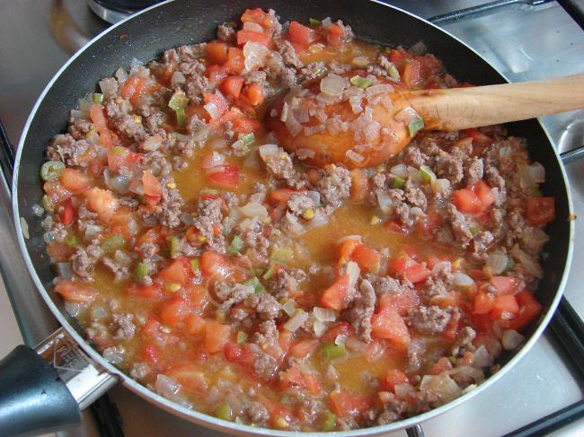 Fırında Kıymalı Karnıyarık - Yapılışı (6/16) 